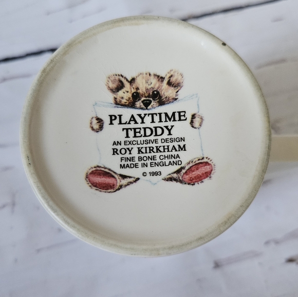 Play Time Teddy Fine Bone China Mug - Picture 6 of 12